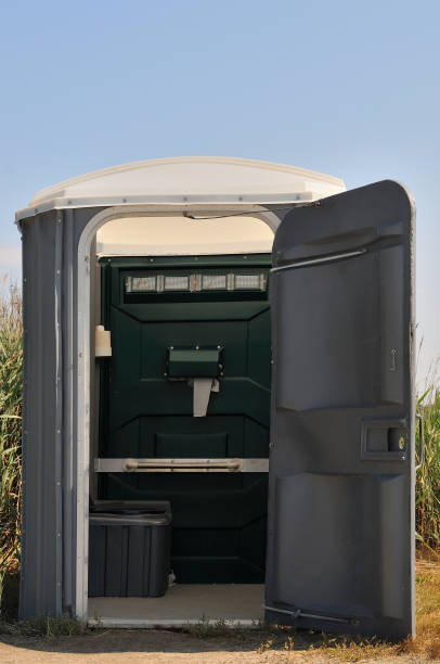Best Porta potty rental near me  in Gillett, WI